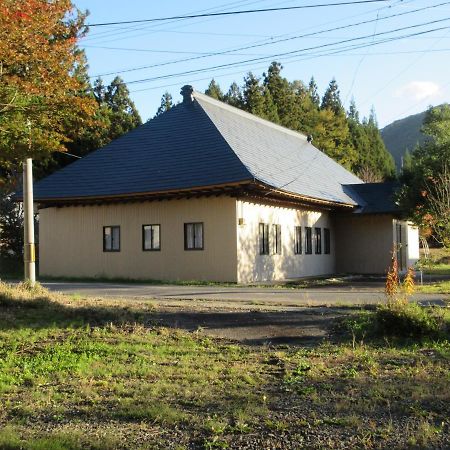 民泊くま - 絵画と音楽の宿 Inawashiro Eksteriør bilde